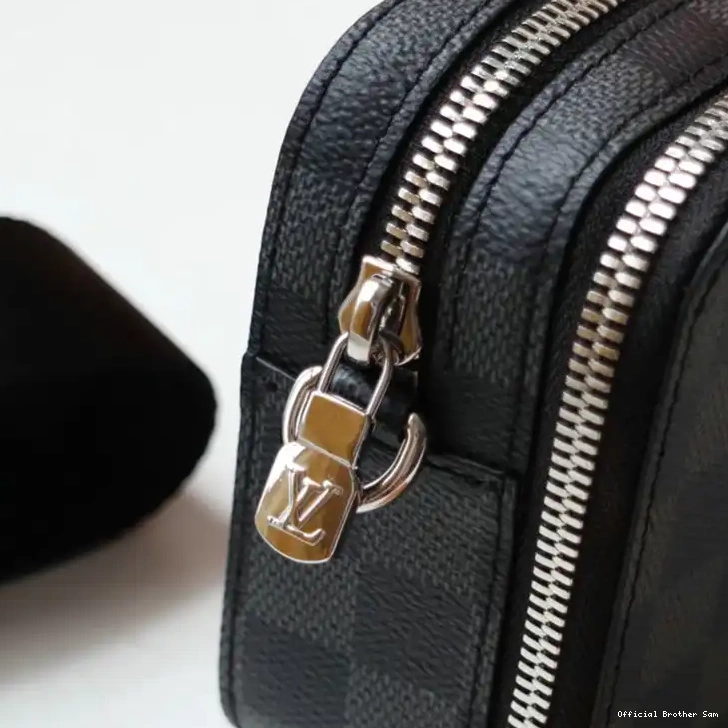 Official Brother Sam 20DJ11094 Bag LV 0821